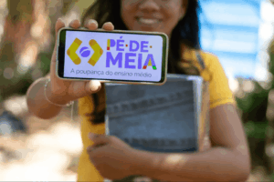 Quem tem direito ao abono salarial em março de 2026