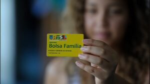 Pagamentos a partir do dia 16: veja quem recebe