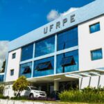 Questão resolvida sobre fluxo da informação genética, da UFRPE