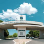 Questão comentada sobre membrana plasmática, da UFPI