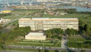 ufrj abre 1.097 vagas para transferência externa 2026.2